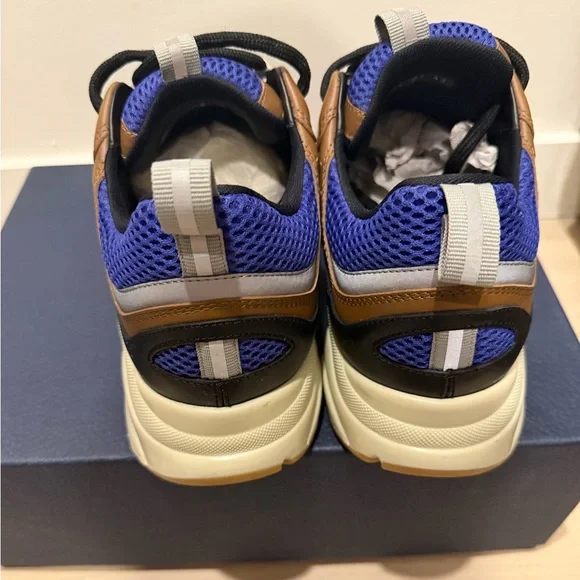 Dior sneaker M-B22, violet , cream , coffee brown, size 42. ( like new) - Picture 3 of 8